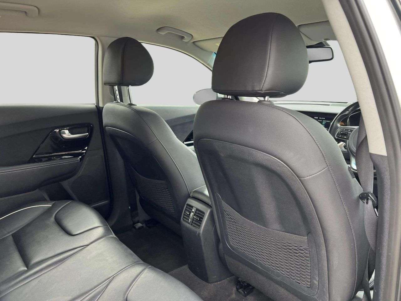 2020 KIA NIRO 2020 KIA NIRO
