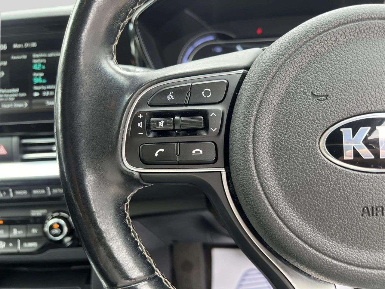 2020 KIA NIRO 2020 KIA NIRO