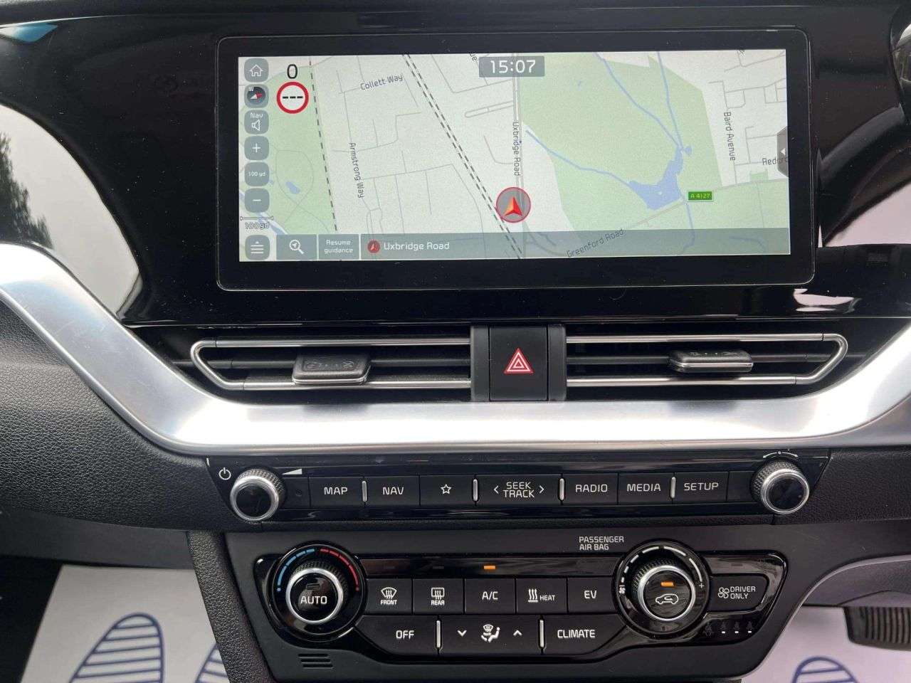 2020 KIA NIRO 2020 KIA NIRO