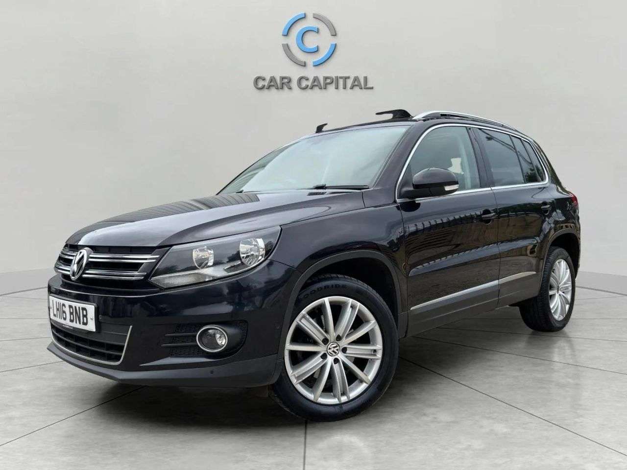 A 2016 VOLKSWAGEN TIGUAN 2.0 TDI BlueMotion Tech Match Edition SUV 5dr Diesel DSG 4WD Euro 6 (s/s) ( A 2016 VOLKSWAGEN TIGUAN 2.0 TDI BlueMotion Tech Match Edition SUV 5dr Diesel DSG 4WD Euro 6 (s/s) (