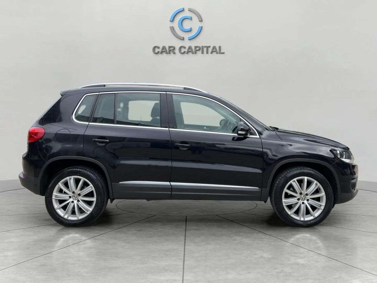 2016 VOLKSWAGEN TIGUAN 2016 VOLKSWAGEN TIGUAN