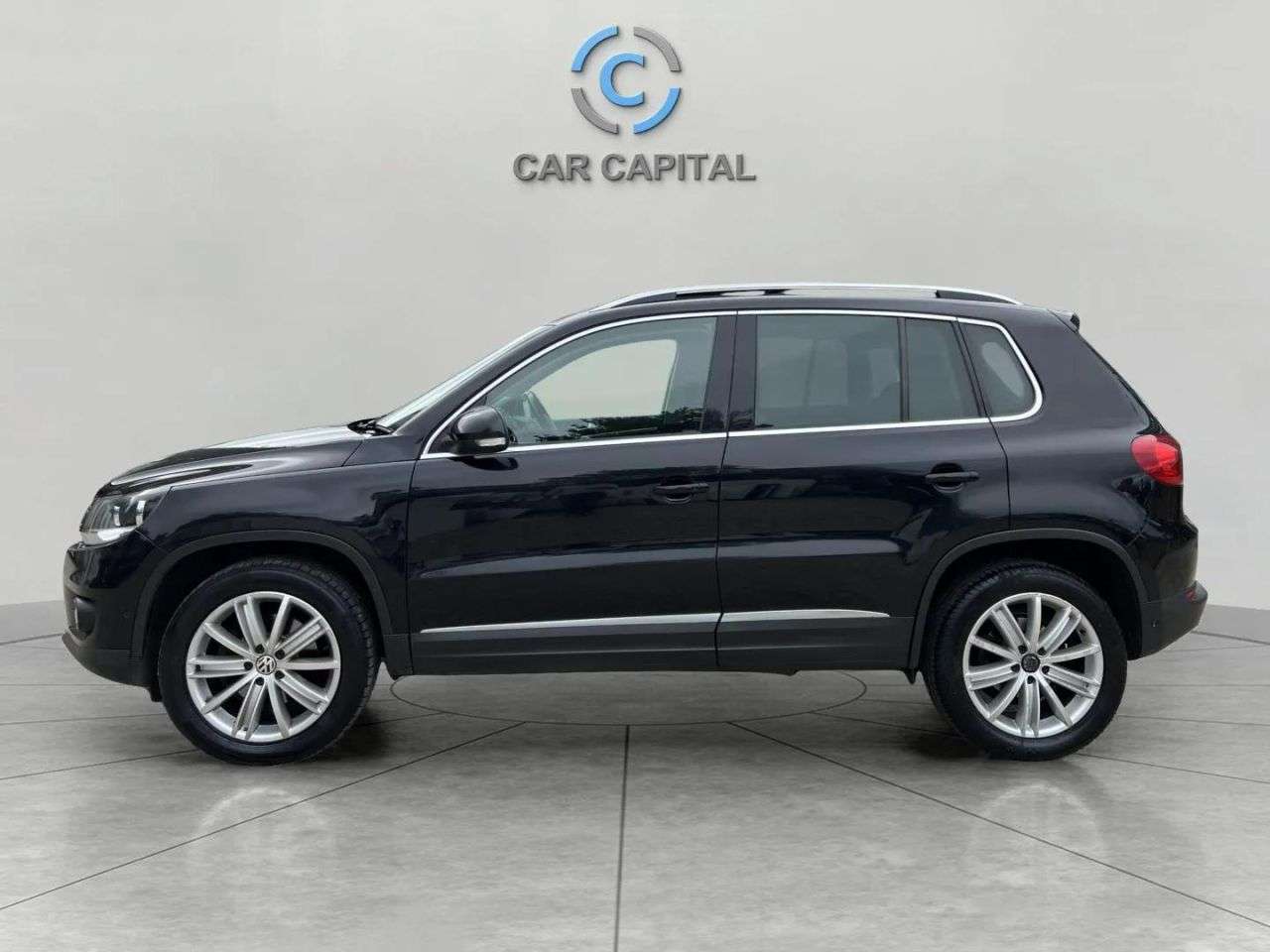 2016 VOLKSWAGEN TIGUAN 2016 VOLKSWAGEN TIGUAN