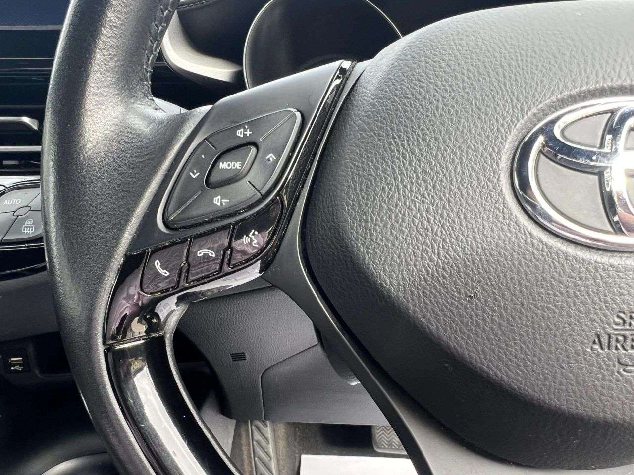 2020 TOYOTA C-HR 2020 TOYOTA C-HR