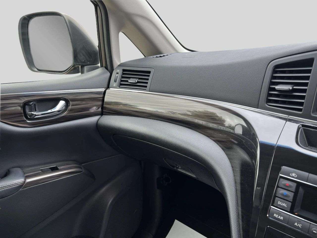 2019 NISSAN ELGRAND 2019 NISSAN ELGRAND