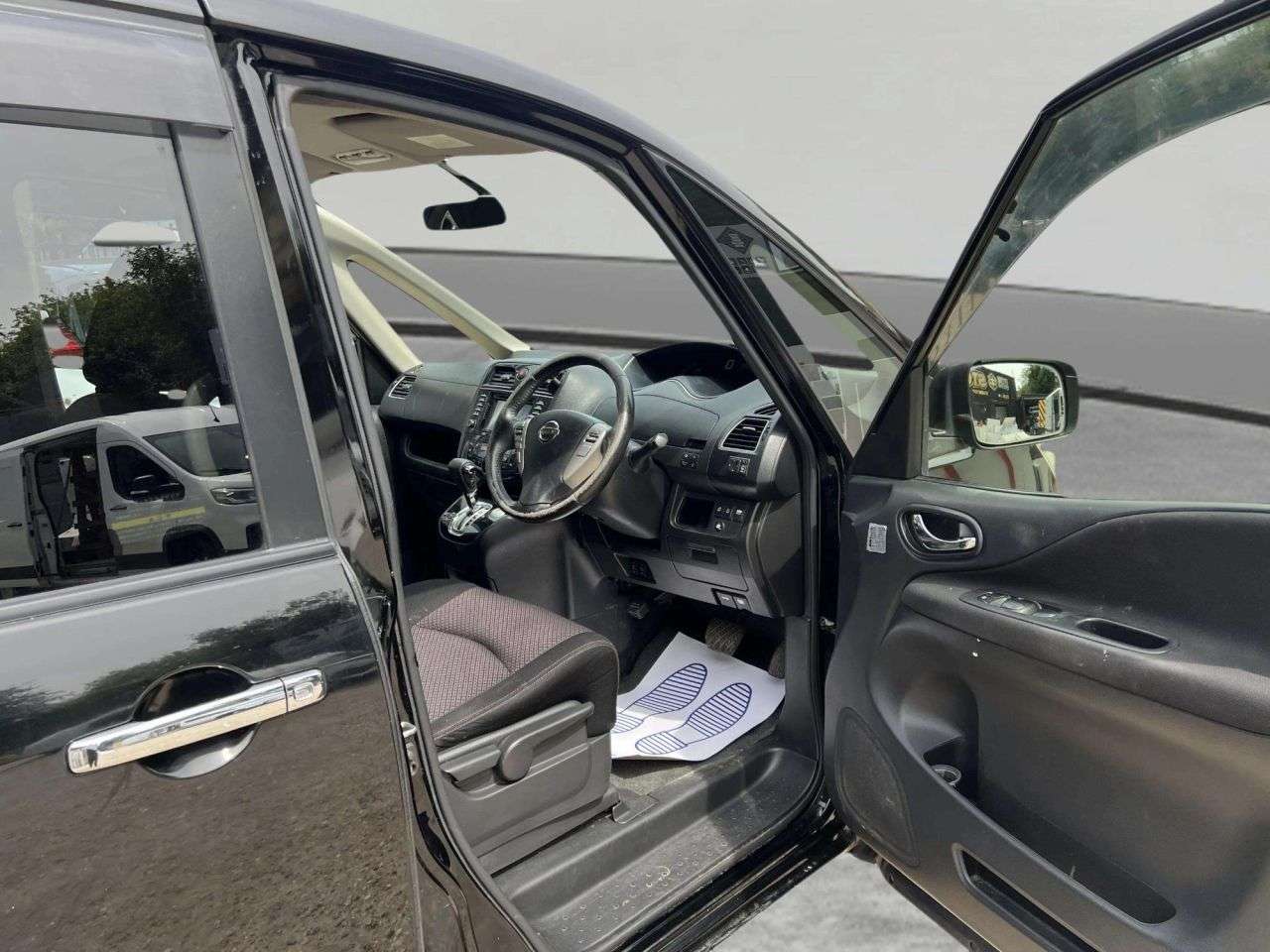 2013 NISSAN SERENA 2013 NISSAN SERENA