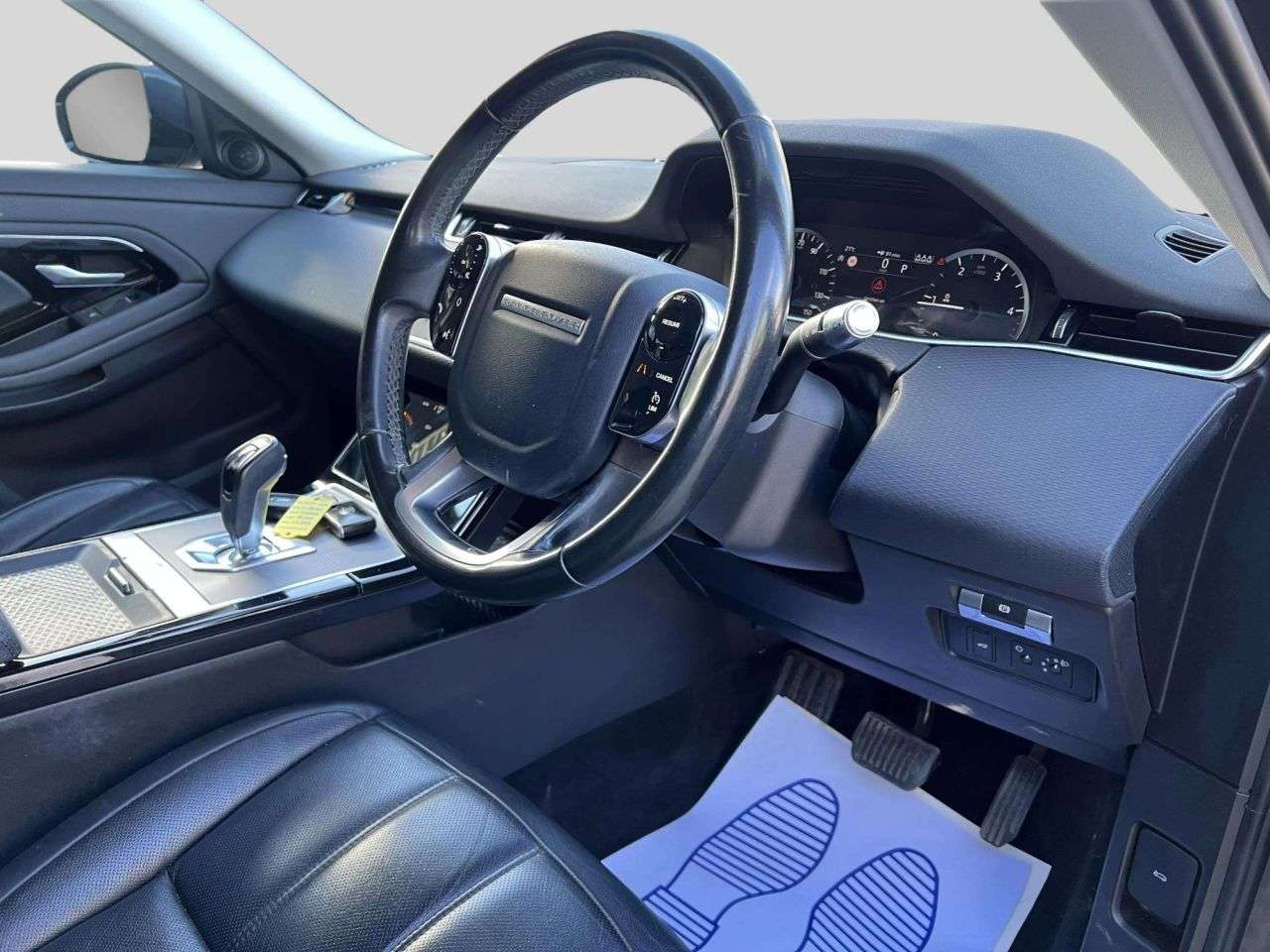 2020 LAND ROVER RANGE ROVER EVOQUE 2020 LAND ROVER RANGE ROVER EVOQUE