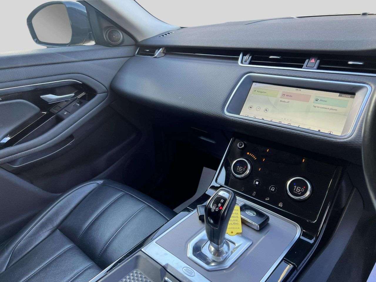 2020 LAND ROVER RANGE ROVER EVOQUE 2020 LAND ROVER RANGE ROVER EVOQUE