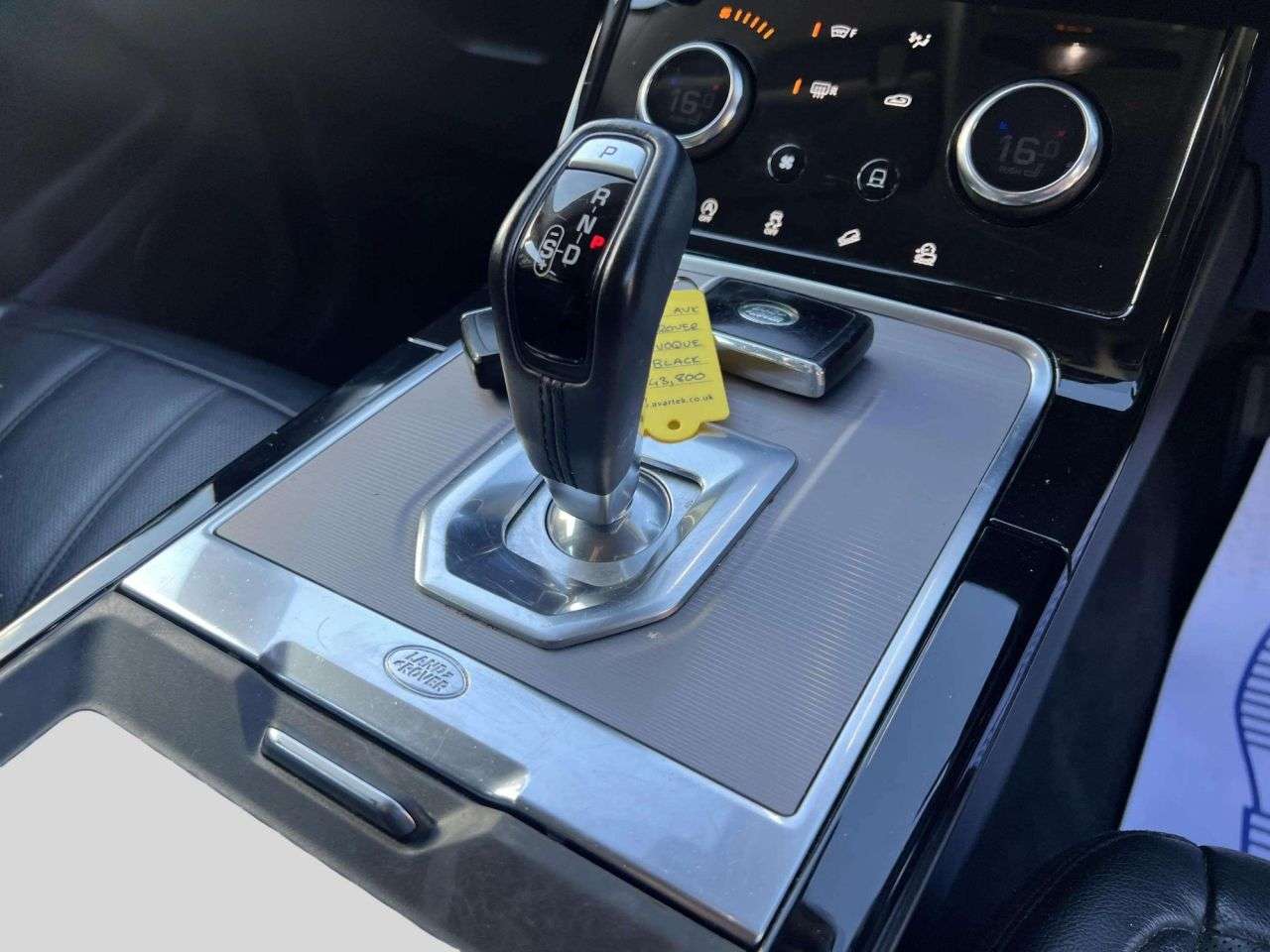 2020 LAND ROVER RANGE ROVER EVOQUE 2020 LAND ROVER RANGE ROVER EVOQUE