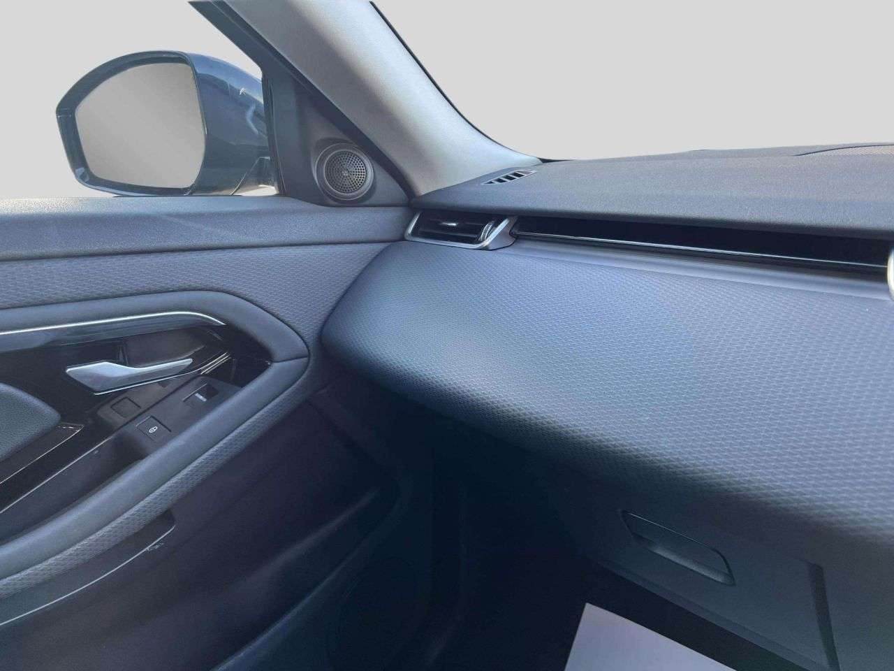 2020 LAND ROVER RANGE ROVER EVOQUE 2020 LAND ROVER RANGE ROVER EVOQUE