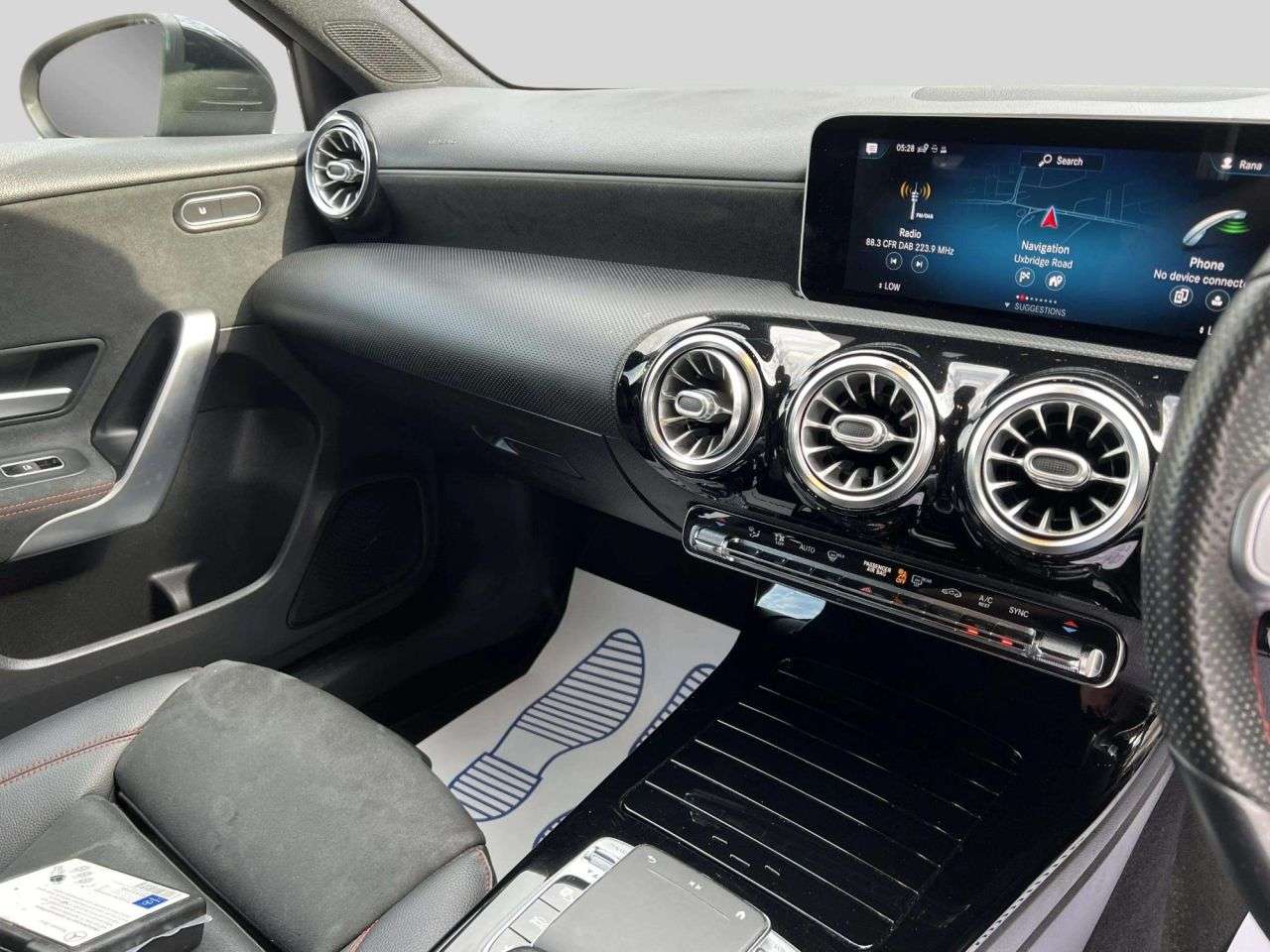 2019 MERCEDES-BENZ A CLASS 2019 MERCEDES-BENZ A CLASS