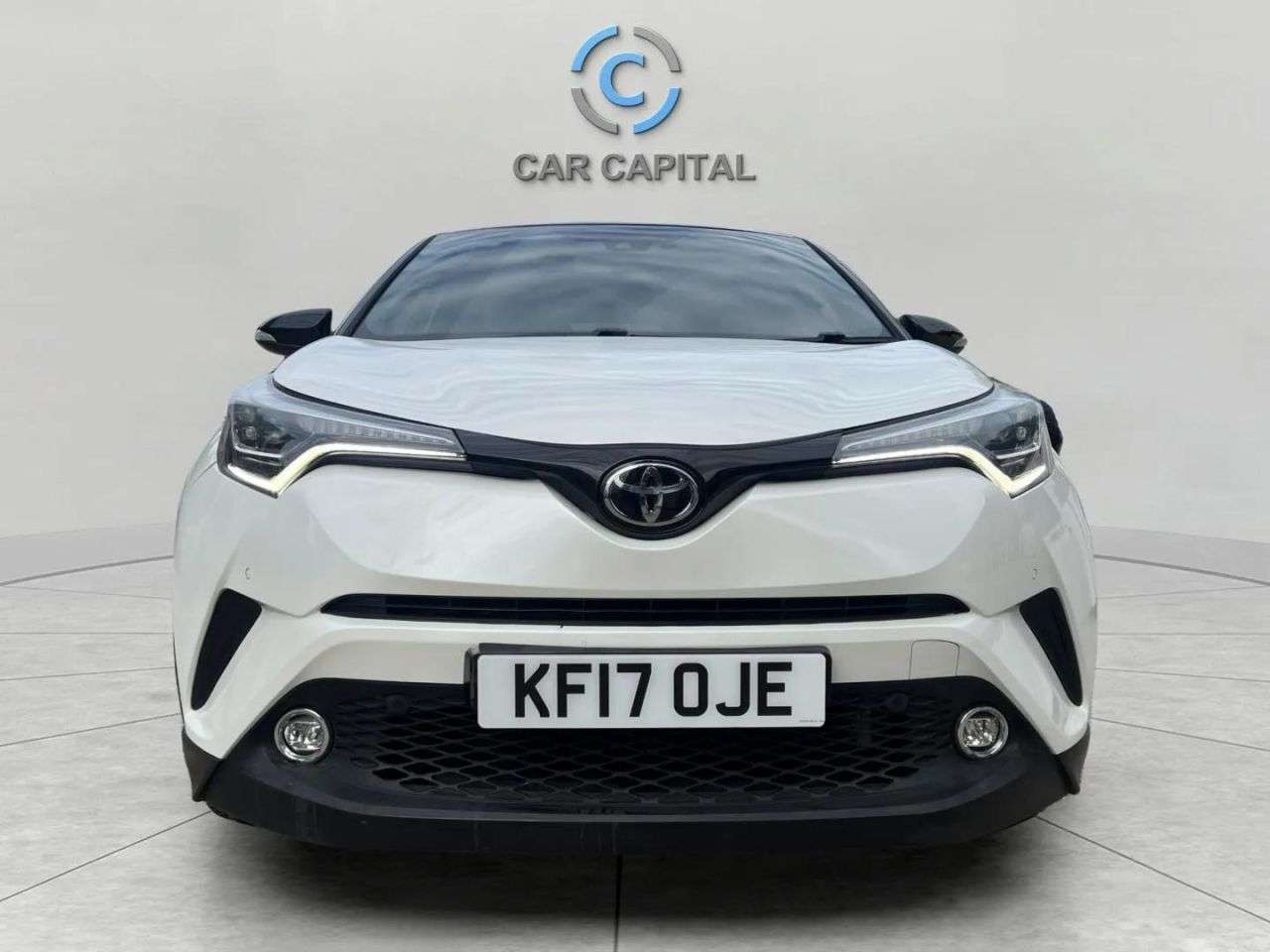 A 2017 TOYOTA C-HR 1.2 VVT-i Dynamic SUV 5dr Petrol CVT Euro 6 (s/s) (115 ps) FINANCE+WARRANTY A 2017 TOYOTA C-HR 1.2 VVT-i Dynamic SUV 5dr Petrol CVT Euro 6 (s/s) (115 ps) FINANCE+WARRANTY