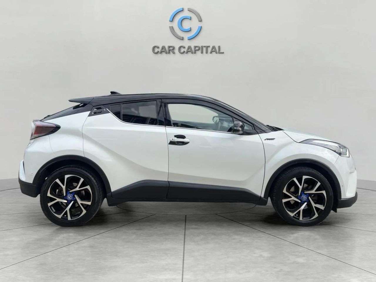 2017 TOYOTA C-HR 2017 TOYOTA C-HR