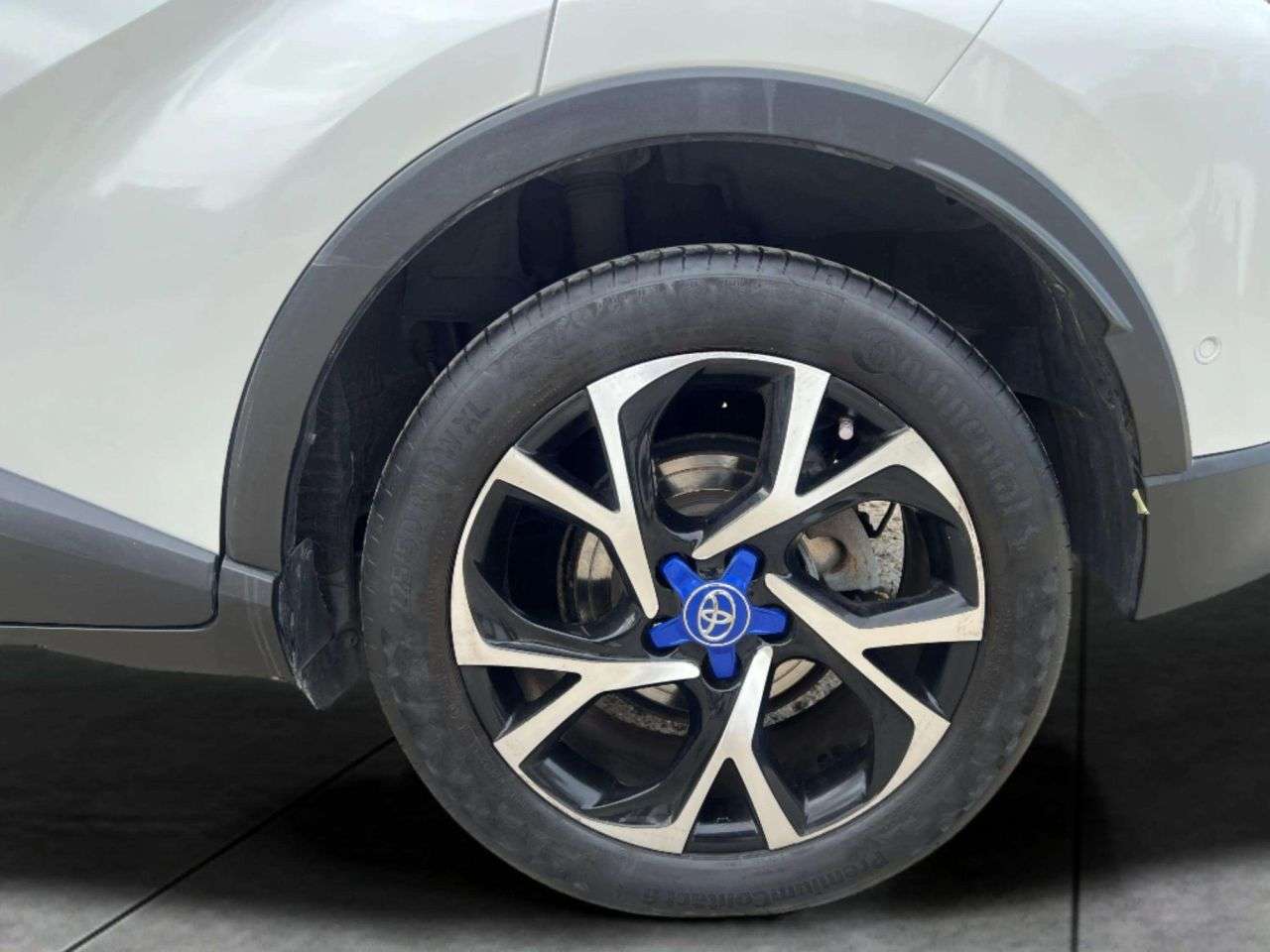 2017 TOYOTA C-HR 2017 TOYOTA C-HR