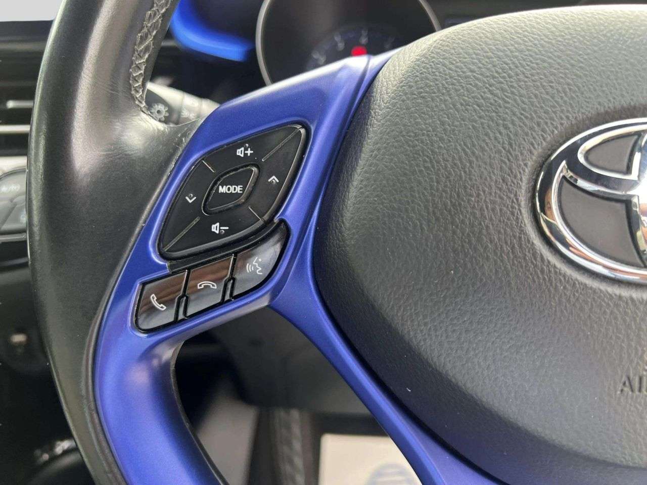 2017 TOYOTA C-HR 2017 TOYOTA C-HR