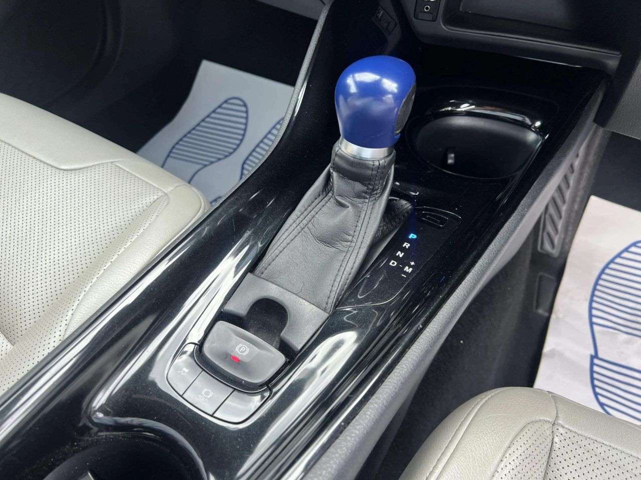 2017 TOYOTA C-HR 2017 TOYOTA C-HR