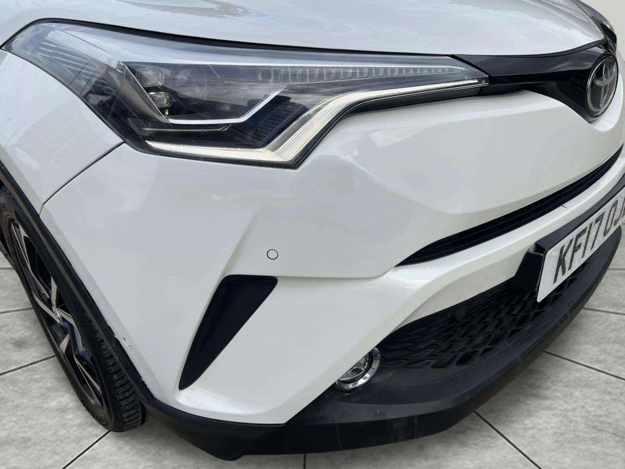 2017 TOYOTA C-HR 2017 TOYOTA C-HR
