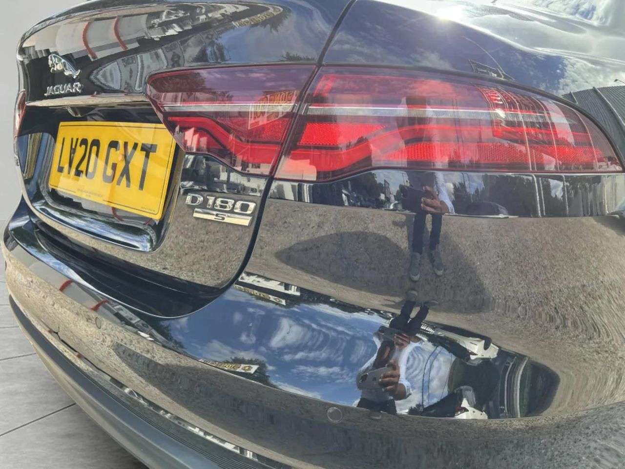 2020 JAGUAR XE 2020 JAGUAR XE