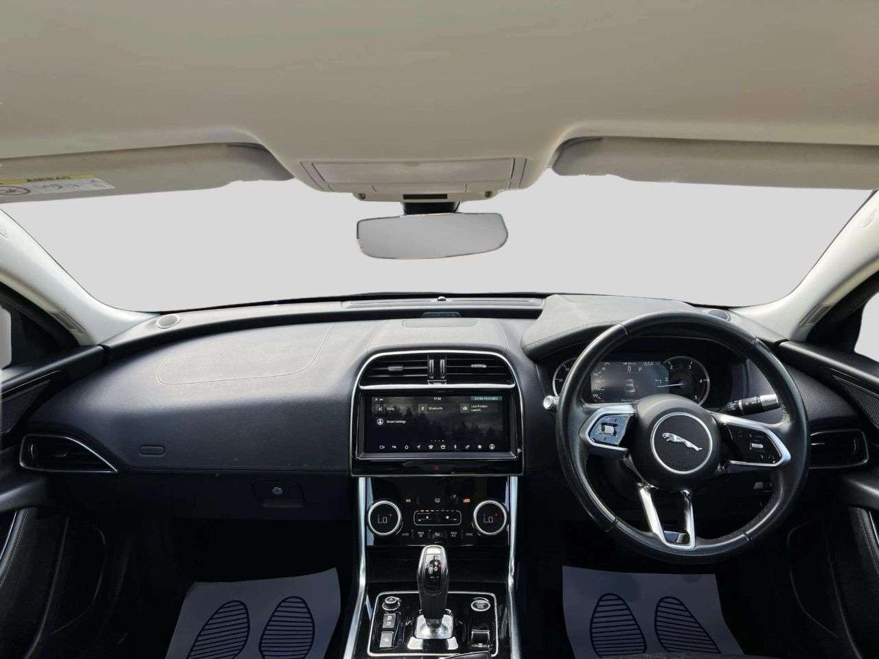 2020 JAGUAR XE 2020 JAGUAR XE