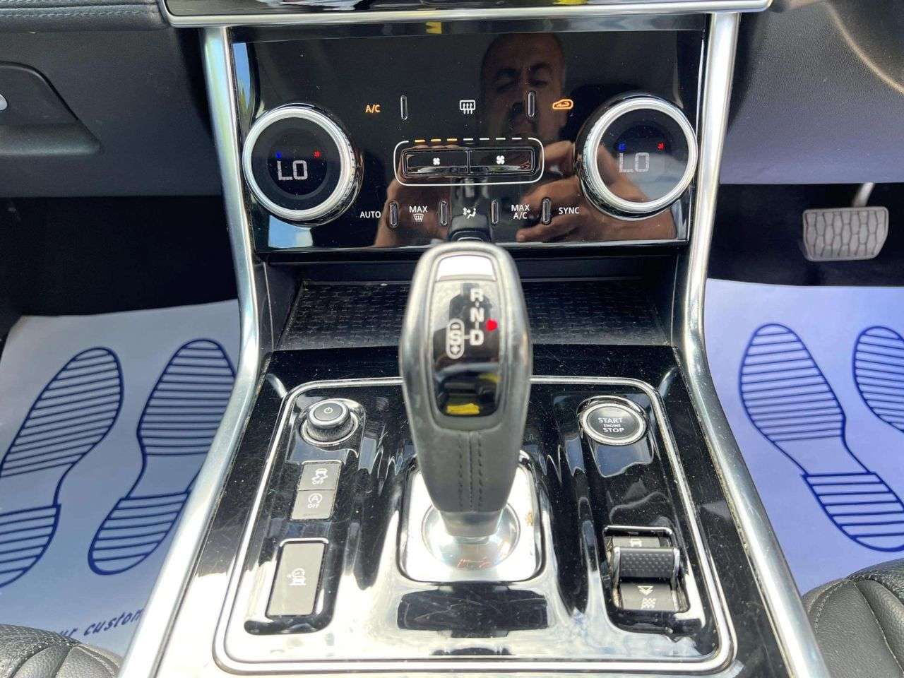 2020 JAGUAR XE 2020 JAGUAR XE