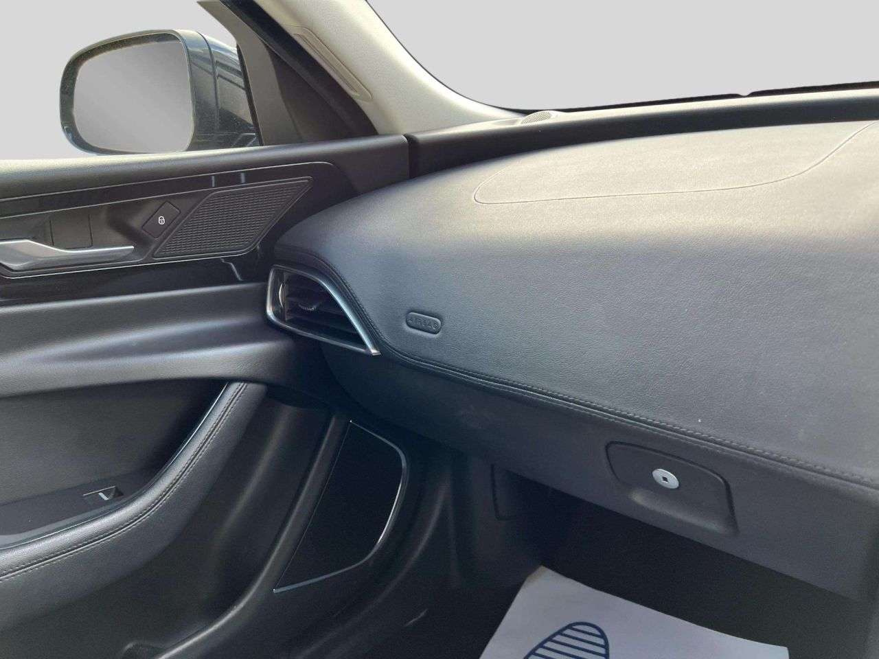 2020 JAGUAR XE 2020 JAGUAR XE