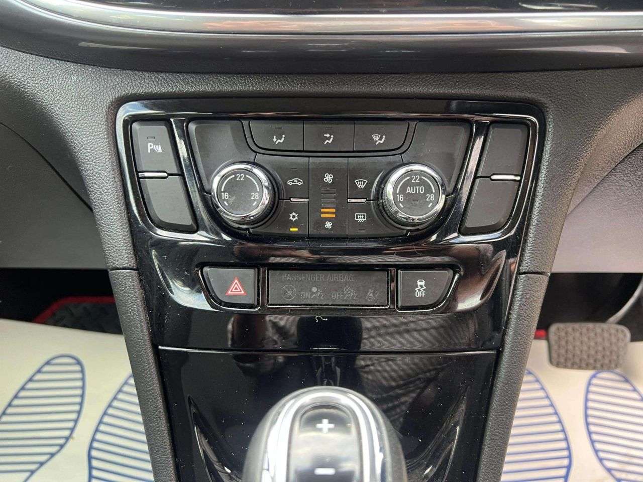 2018 VAUXHALL MOKKA X 2018 VAUXHALL MOKKA X