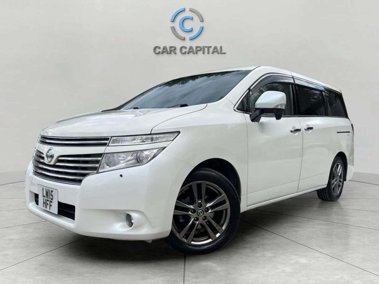 A 2015 NISSAN ELGRAND 2.5 HIGHWAY STAR PETROL AUTO 7 SEATS ULEZ+WARANTY+LONG MOT+FRESH SERVICE A 2015 NISSAN ELGRAND 2.5 HIGHWAY STAR PETROL AUTO 7 SEATS ULEZ+WARANTY+LONG MOT+FRESH SERVICE