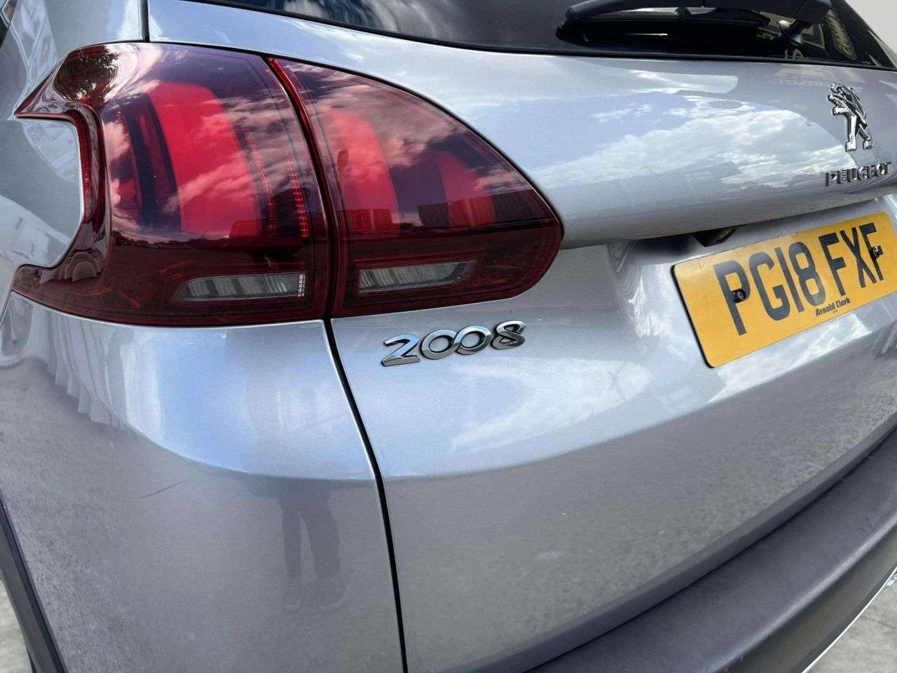 2018 PEUGEOT 2008 2018 PEUGEOT 2008