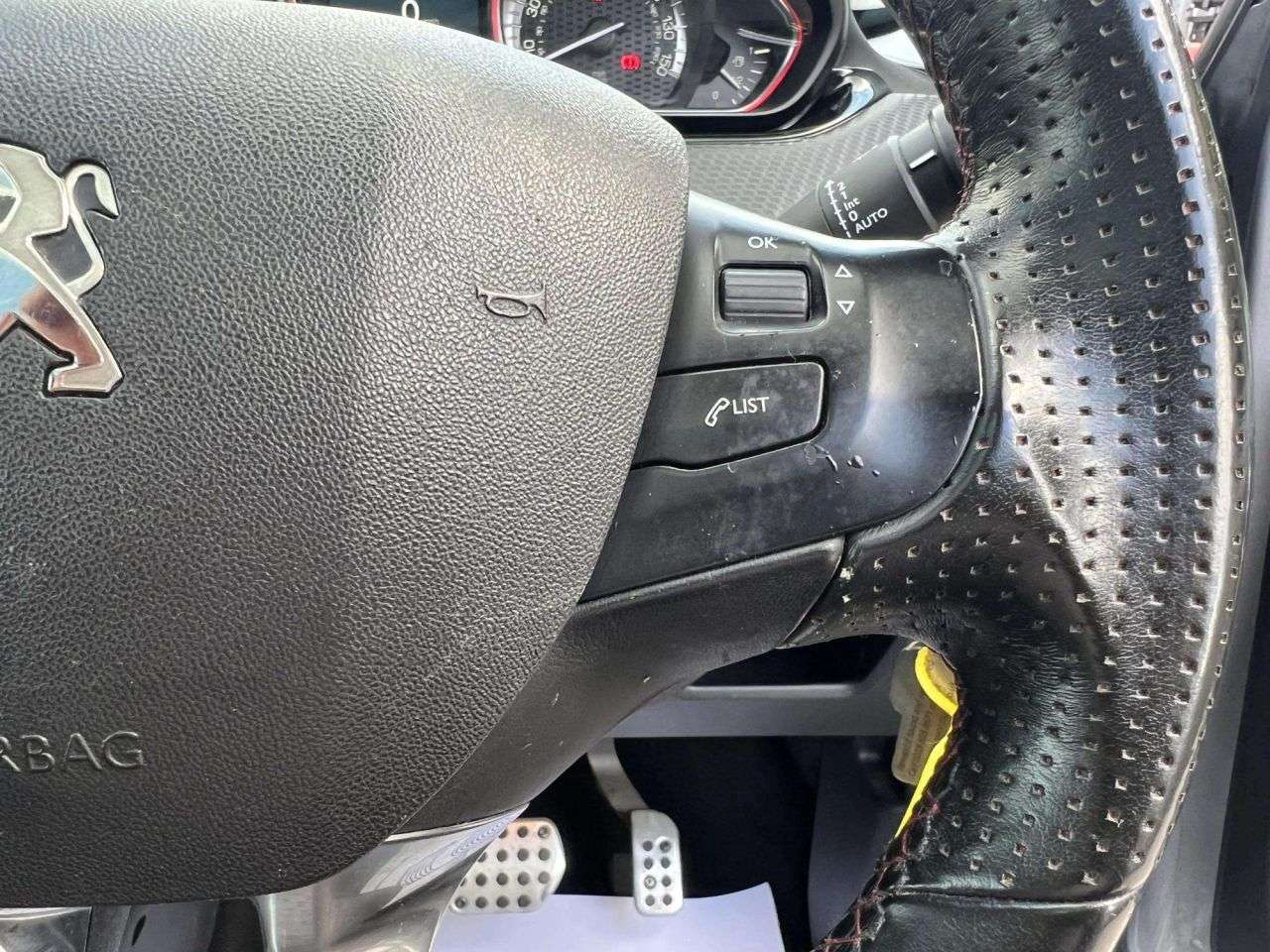 2018 PEUGEOT 2008 2018 PEUGEOT 2008