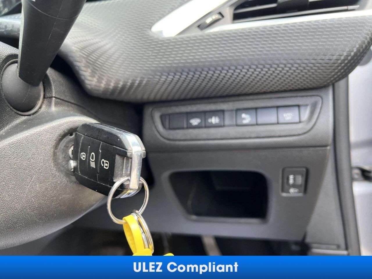 2018 PEUGEOT 2008 2018 PEUGEOT 2008