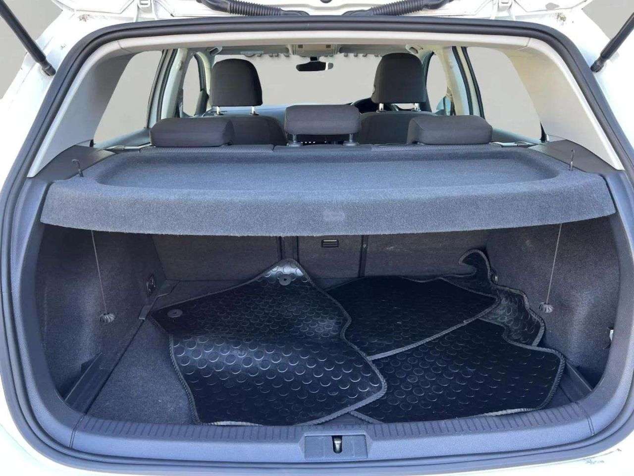 2018 VOLKSWAGEN GOLF 2018 VOLKSWAGEN GOLF