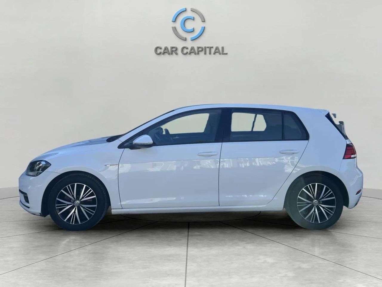 2018 VOLKSWAGEN GOLF 2018 VOLKSWAGEN GOLF