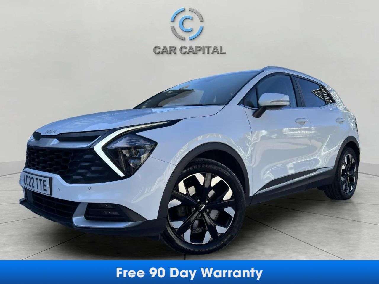 A 2022 KIA SPORTAGE 1.6 T-GDi 13.8kWh 3 SUV 5dr Petrol Plug-in Hybrid Auto AWD Euro 6 (s/s) (26 A 2022 KIA SPORTAGE 1.6 T-GDi 13.8kWh 3 SUV 5dr Petrol Plug-in Hybrid Auto AWD Euro 6 (s/s) (26