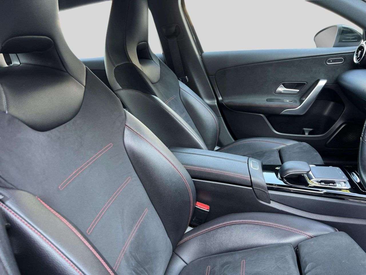 2018 MERCEDES-BENZ A CLASS 2018 MERCEDES-BENZ A CLASS