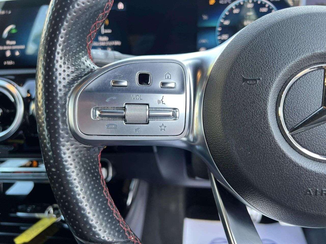 2018 MERCEDES-BENZ A CLASS 2018 MERCEDES-BENZ A CLASS