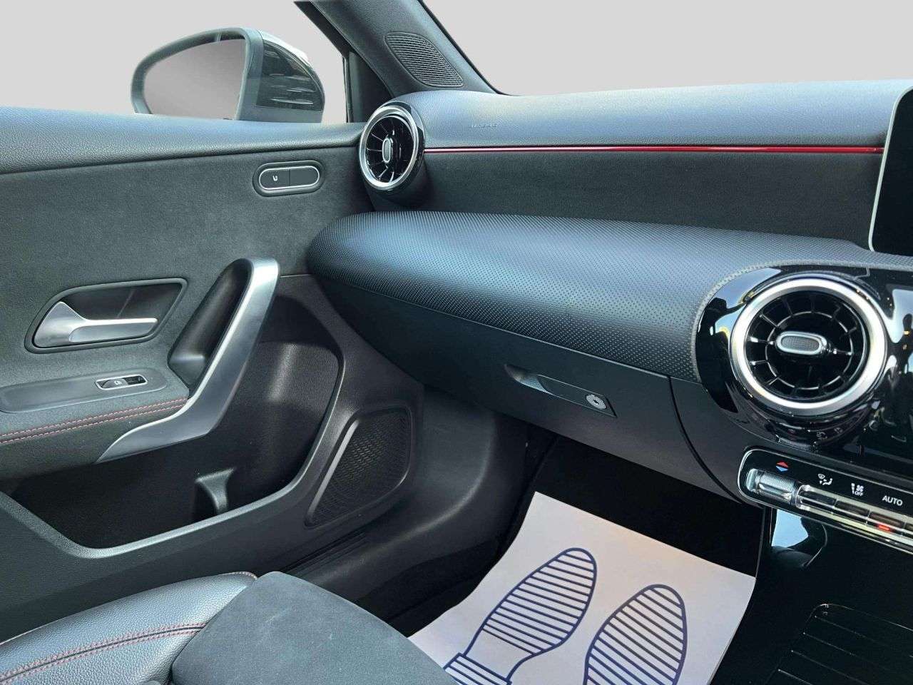 2018 MERCEDES-BENZ A CLASS 2018 MERCEDES-BENZ A CLASS