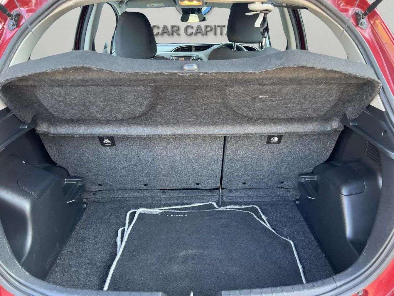 2018 TOYOTA YARIS 2018 TOYOTA YARIS