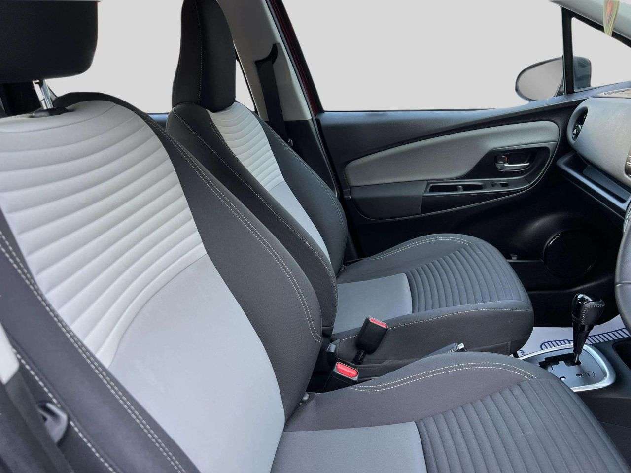 2018 TOYOTA YARIS 2018 TOYOTA YARIS