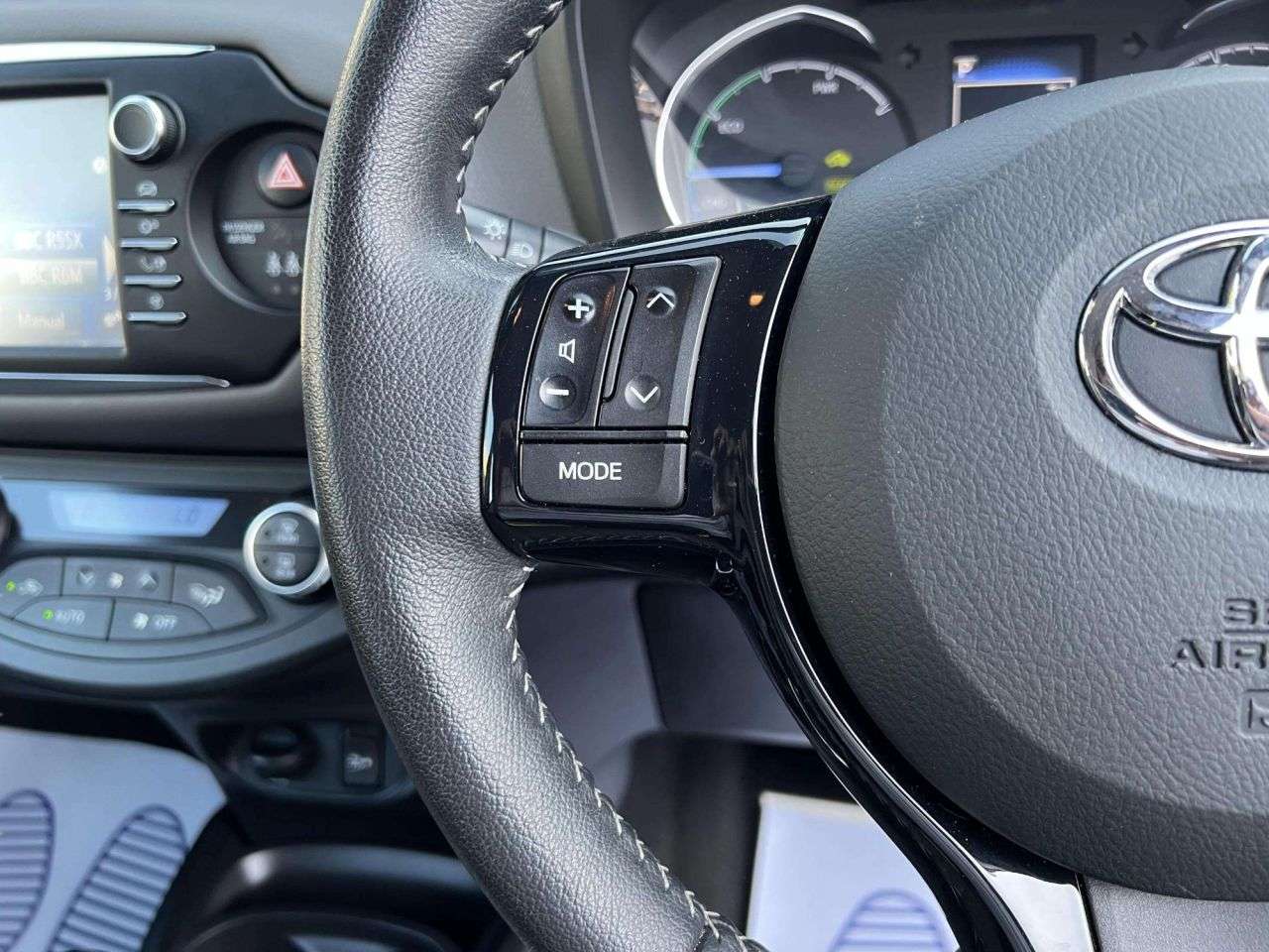 2018 TOYOTA YARIS 2018 TOYOTA YARIS