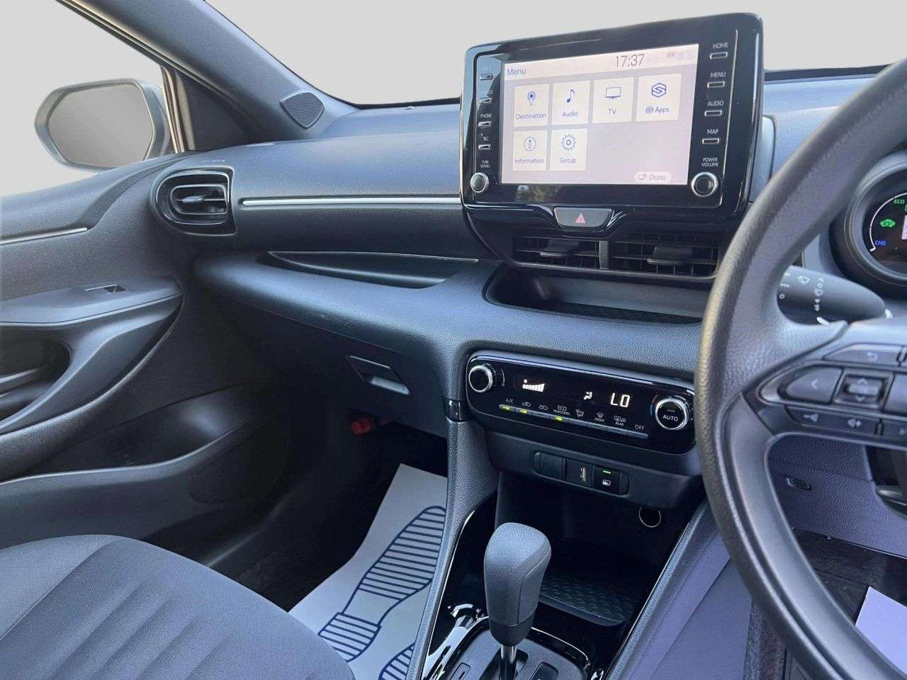 2020 TOYOTA YARIS 2020 TOYOTA YARIS