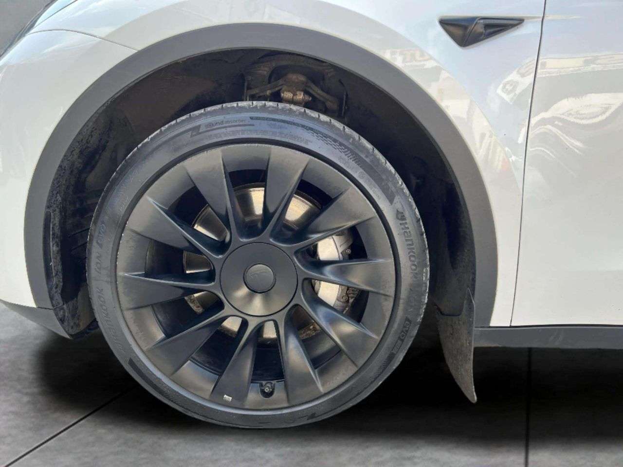 2023 TESLA MODEL Y 2023 TESLA MODEL Y