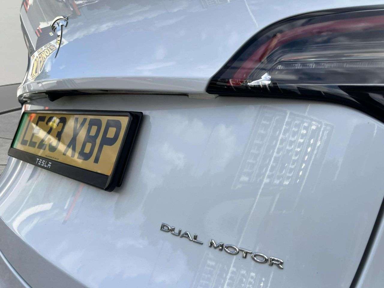 2023 TESLA MODEL Y 2023 TESLA MODEL Y