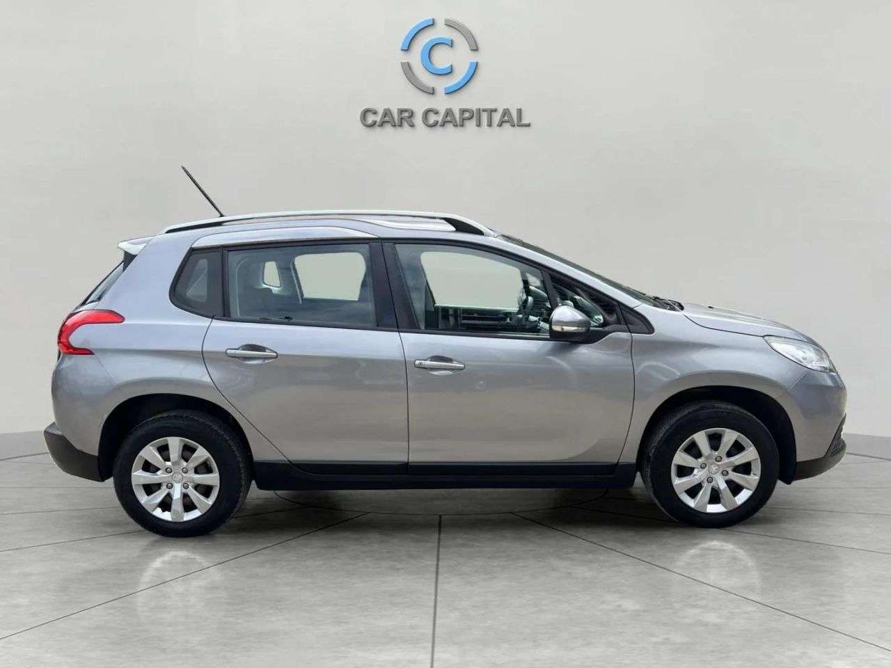 2015 PEUGEOT 2008 2015 PEUGEOT 2008