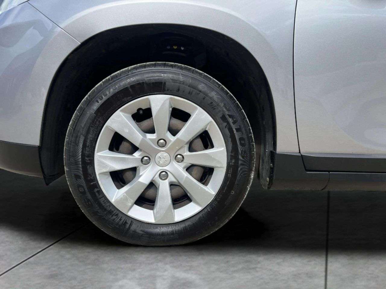 2015 PEUGEOT 2008 2015 PEUGEOT 2008