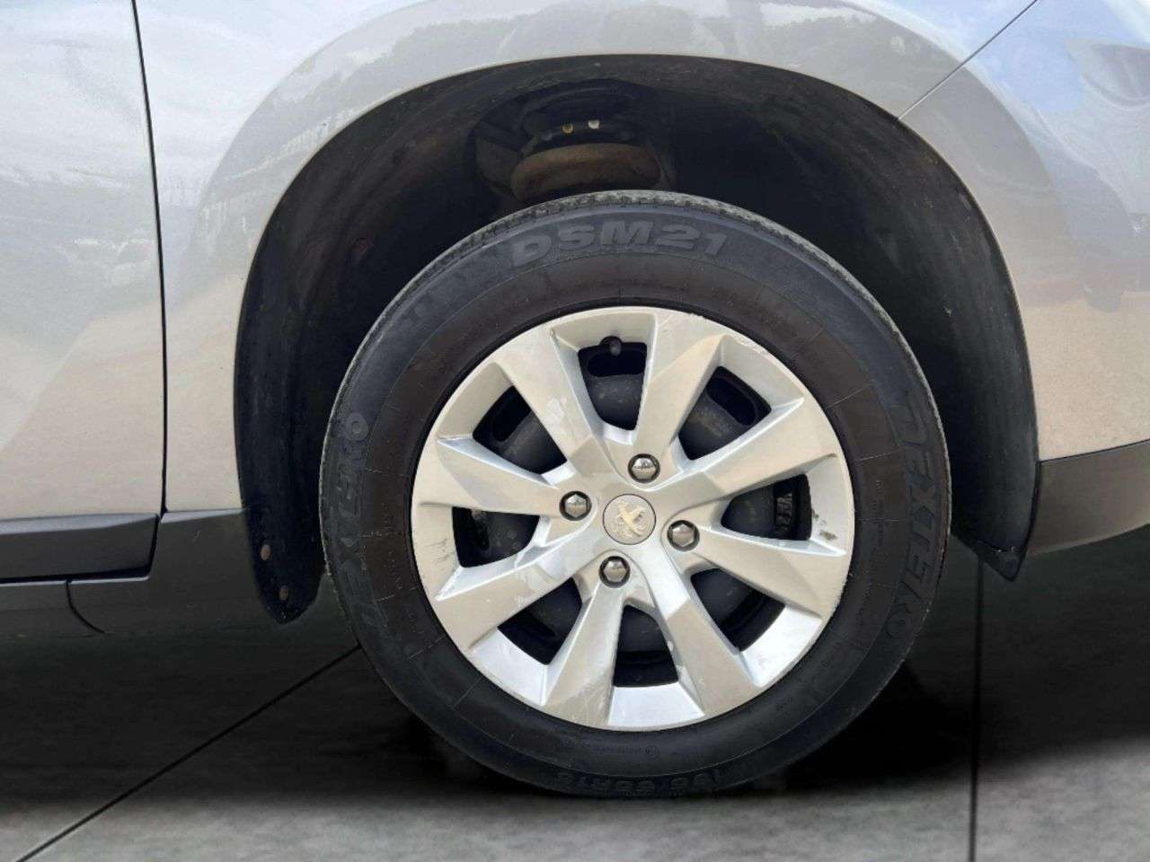 2015 PEUGEOT 2008 2015 PEUGEOT 2008