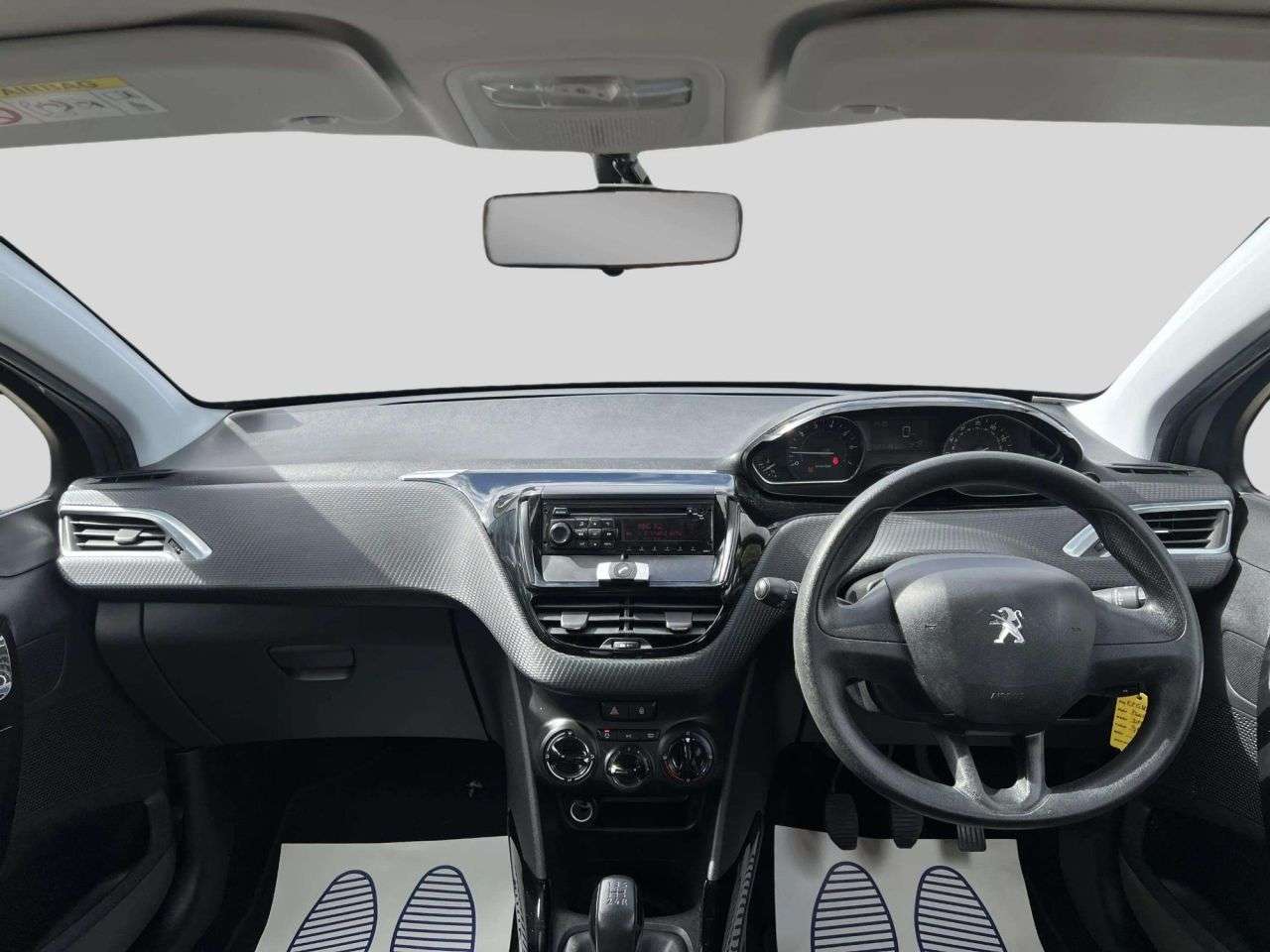 2015 PEUGEOT 2008 2015 PEUGEOT 2008