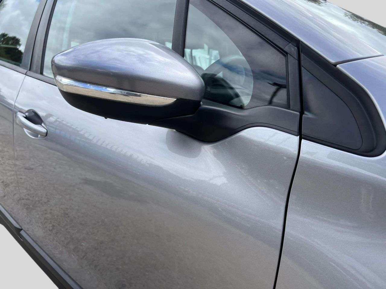 2015 PEUGEOT 2008 2015 PEUGEOT 2008