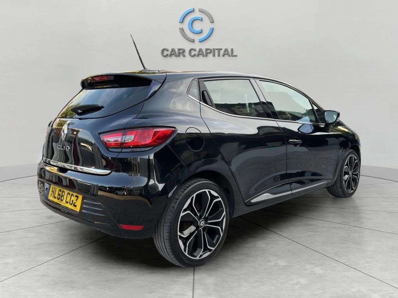 2019 RENAULT CLIO 2019 RENAULT CLIO
