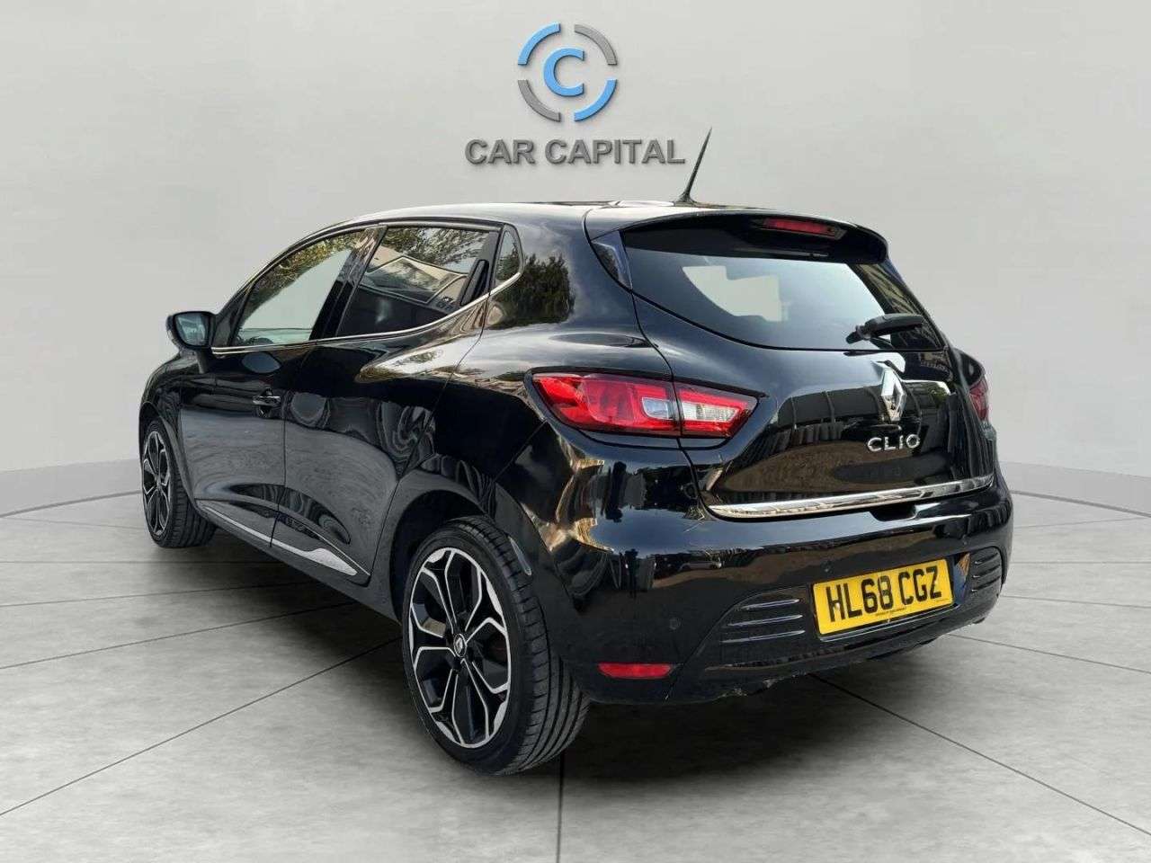 2019 RENAULT CLIO 2019 RENAULT CLIO