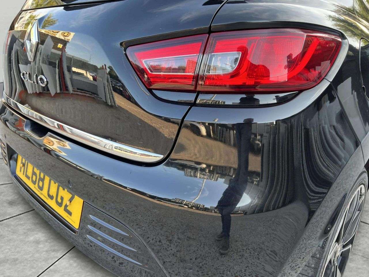 2019 RENAULT CLIO 2019 RENAULT CLIO
