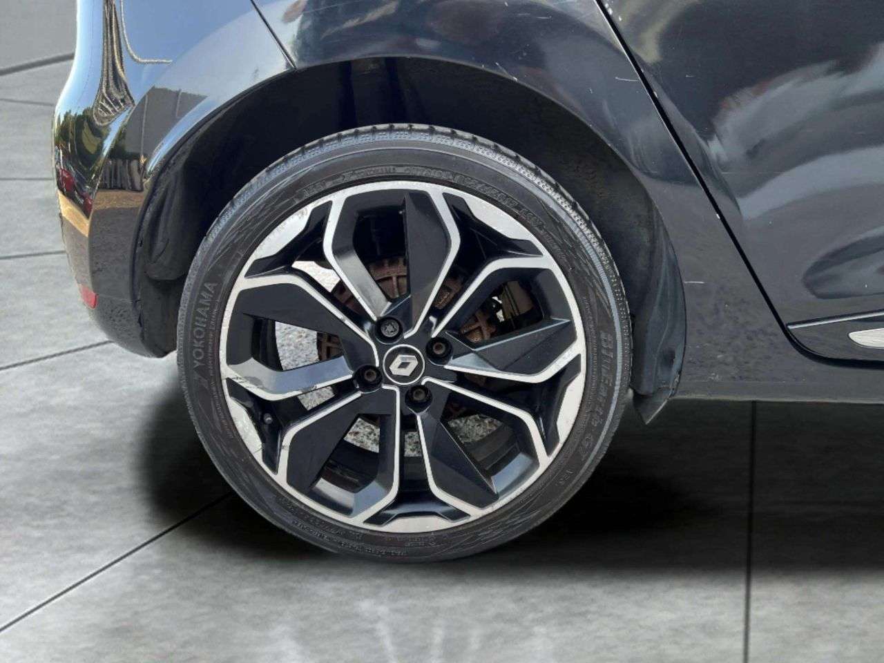 2019 RENAULT CLIO 2019 RENAULT CLIO